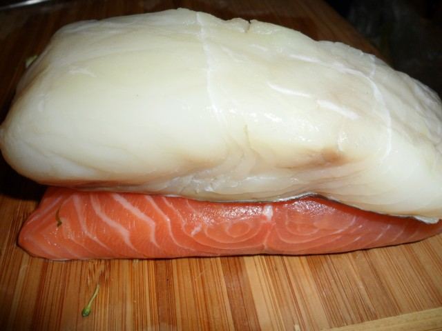 Halibut_and_salmon_fillets