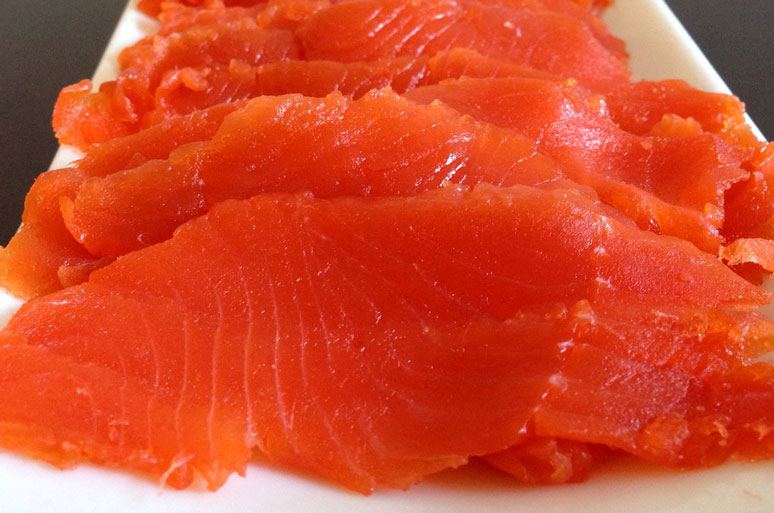 cured salmon slices